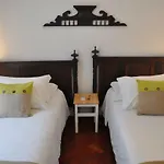 Pensión Casa Amarela Belém 2*