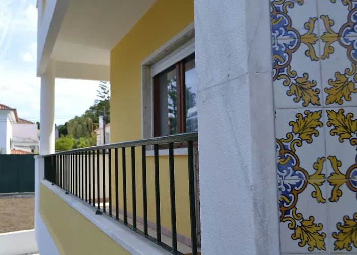 Casa Amarela Belem Lisboa