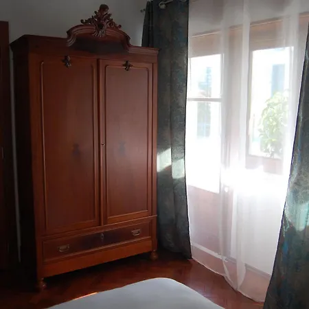 Casa Amarela Belem 2*
