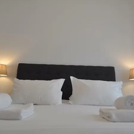 Guest house Casa Amarela Belem 2*