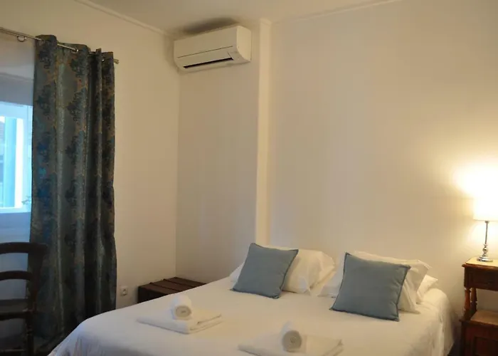 Casa Amarela Belém 2*